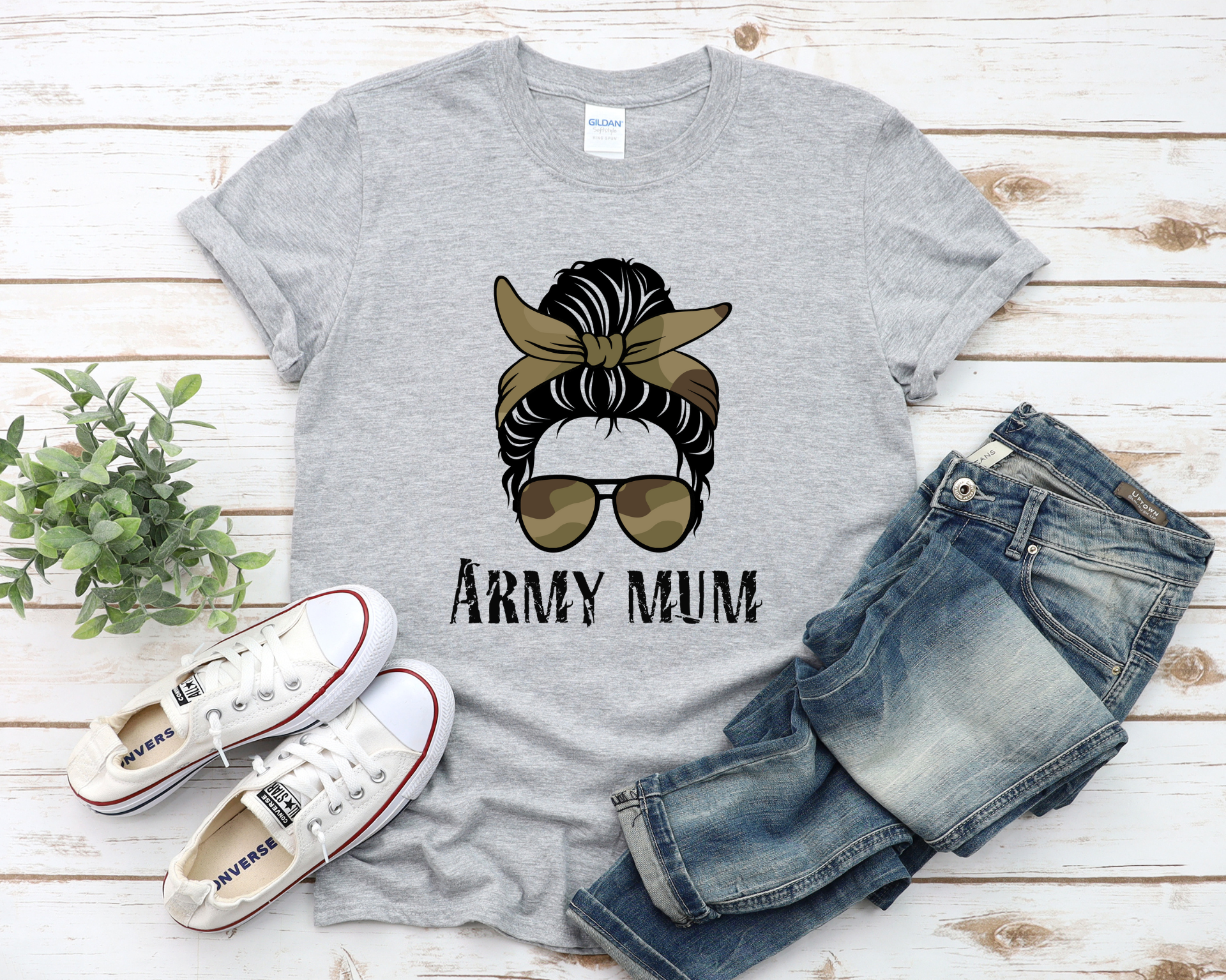 Women's Army Mum T-shirt - [farm_afternoons]